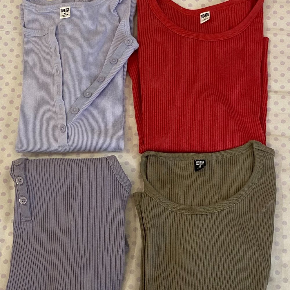 Lot of 4 basic Uniqlo tops